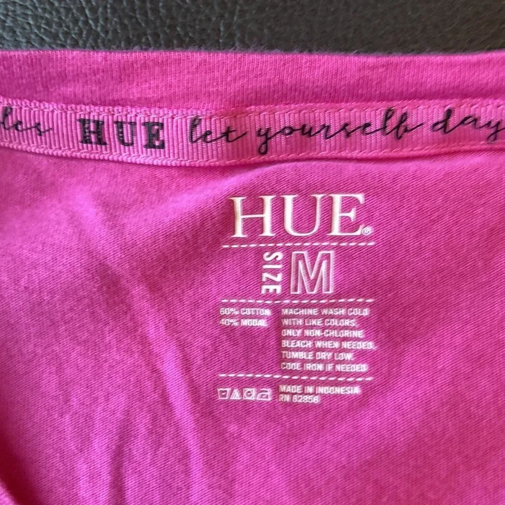 Hue pink V neck T-shirt , size medium - Picture 4 of 5